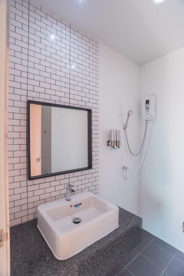 Am2Tree Hotel Csanthaburi Kültér fotó