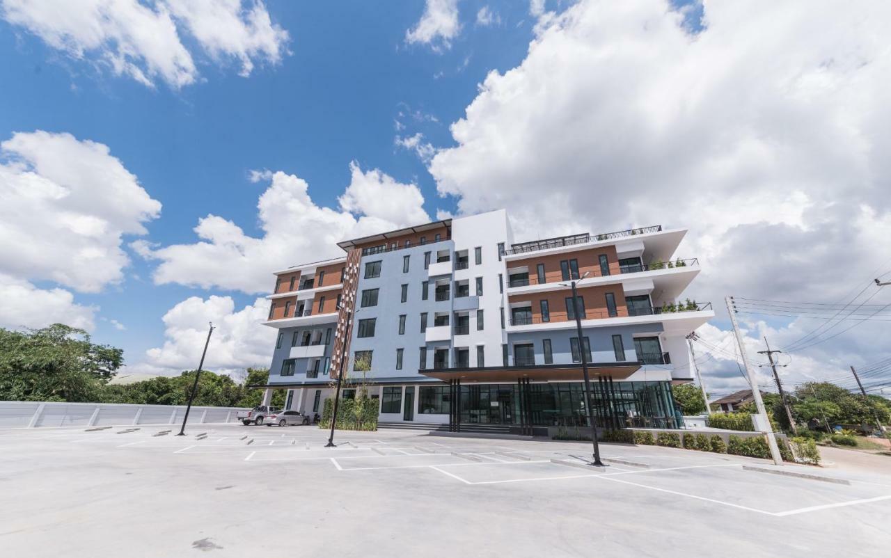Am2Tree Hotel Csanthaburi Kültér fotó