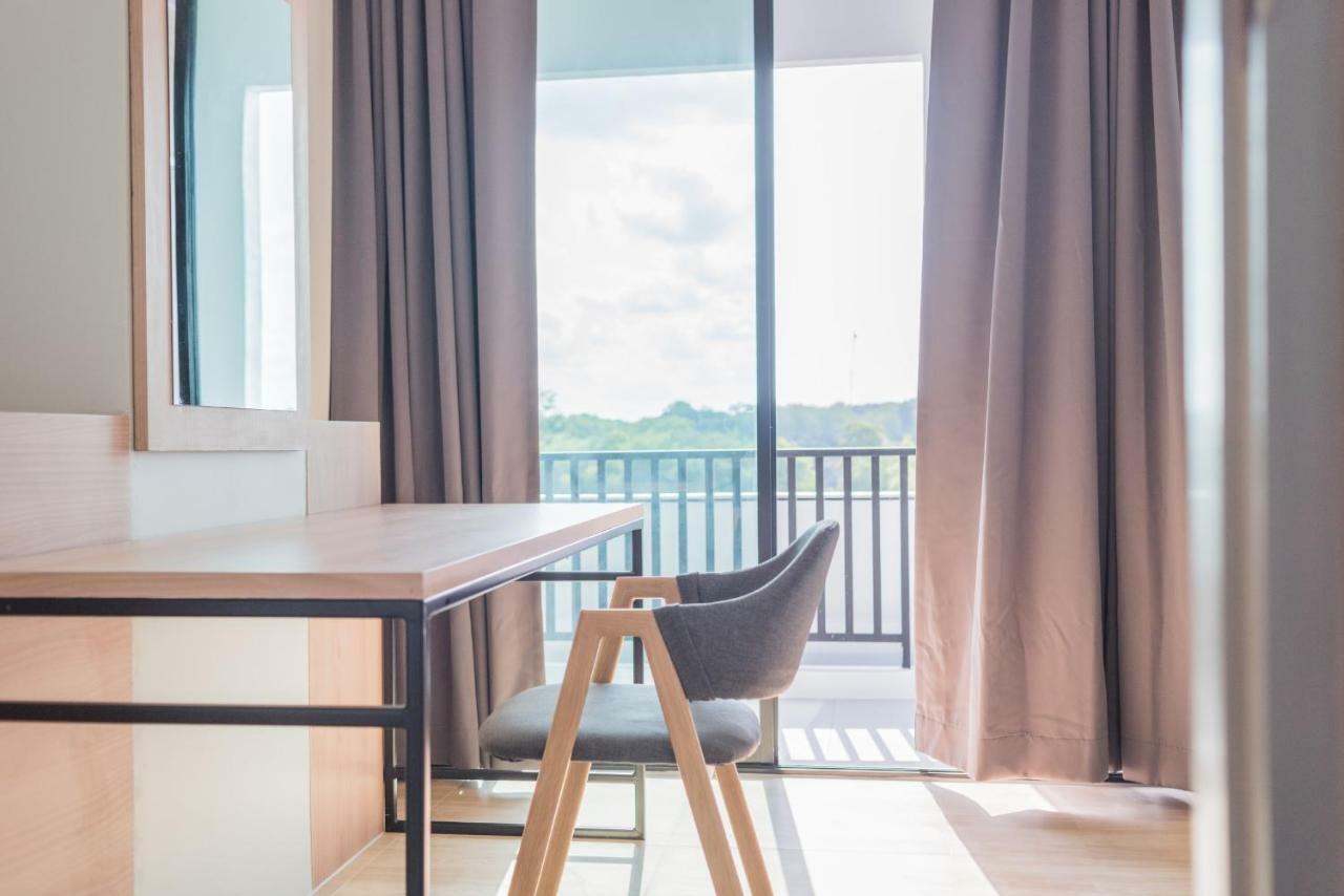 Am2Tree Hotel Csanthaburi Kültér fotó